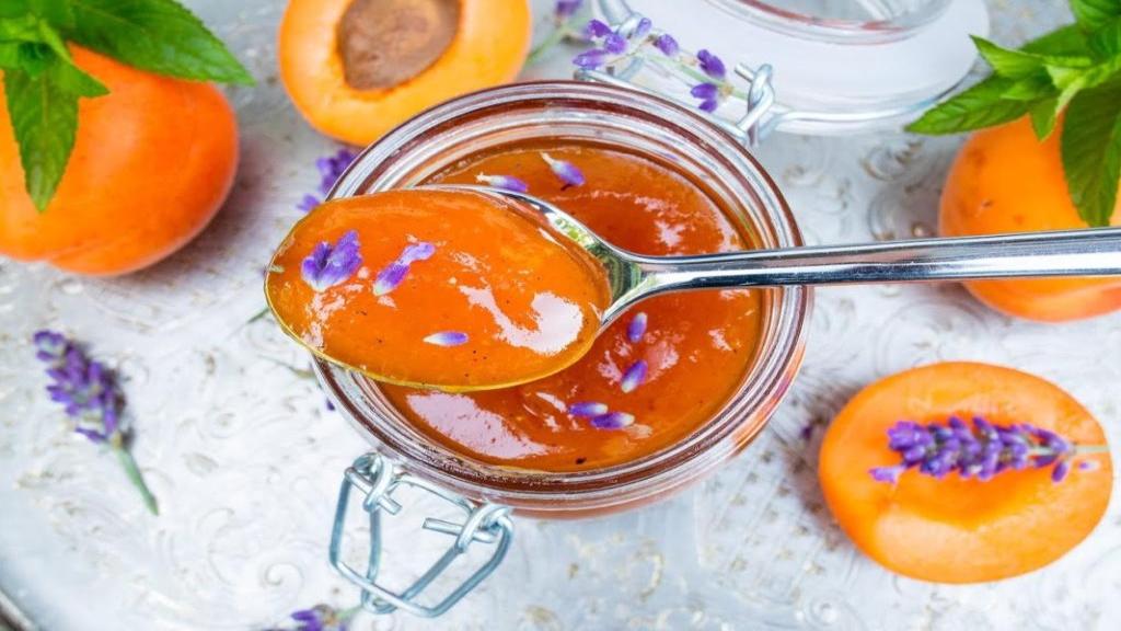 طرز تهیه مارمالاد زردآلو تازه خانگی خوشمزه بدون ژلاتین و با ژلاتین