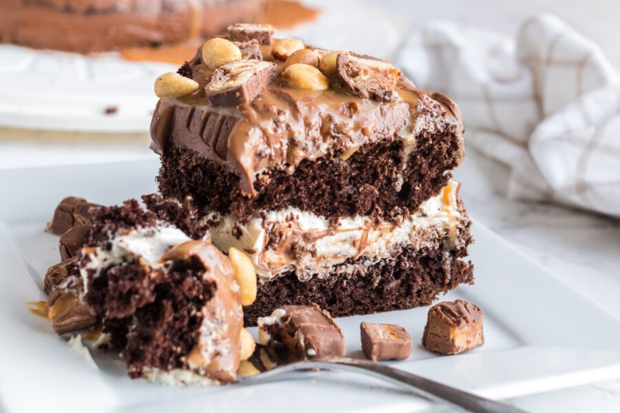 طرز تهیه کیک اسنیکرز