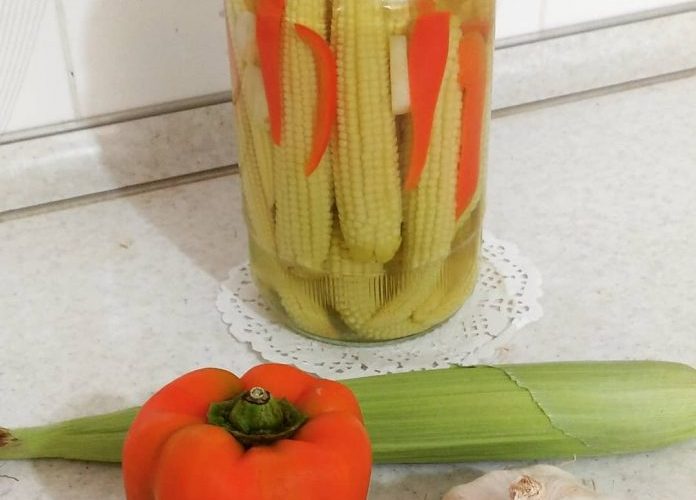 طرز تهیه ترشی بچه بلال