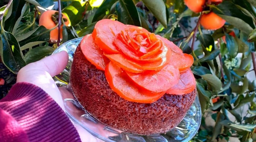 طرز تهیه کیک خرمالو بدون فر