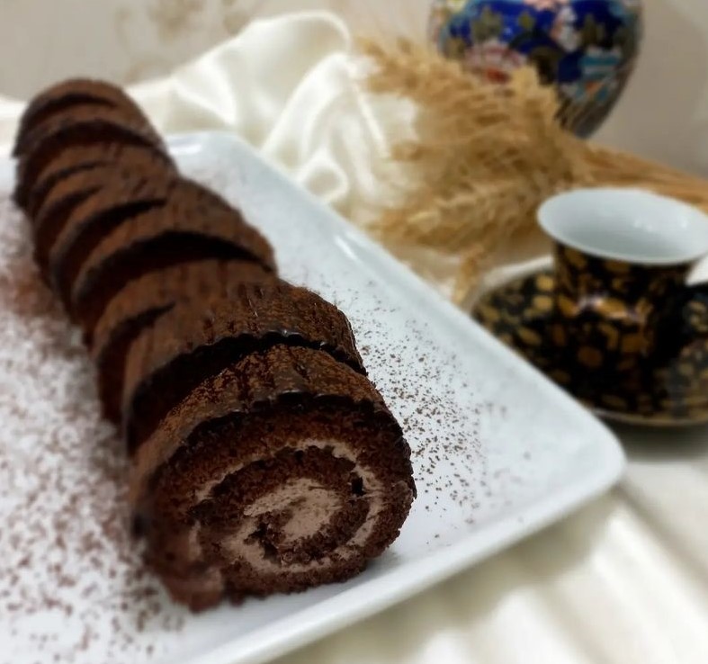 طرز تهیه رولت شکلاتی