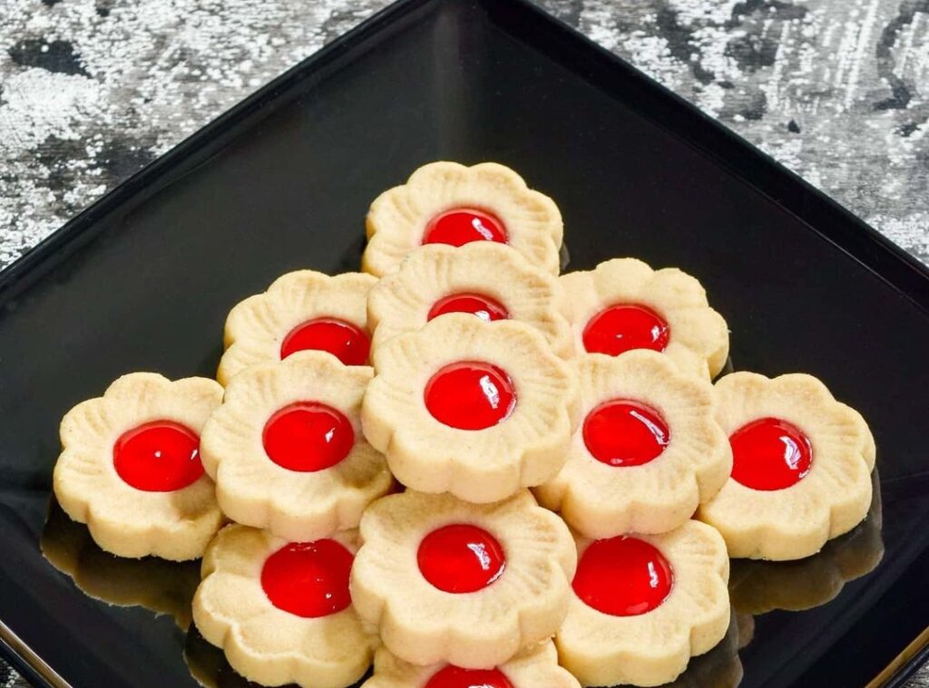 طرز تهیه شیرینی یاقوتی