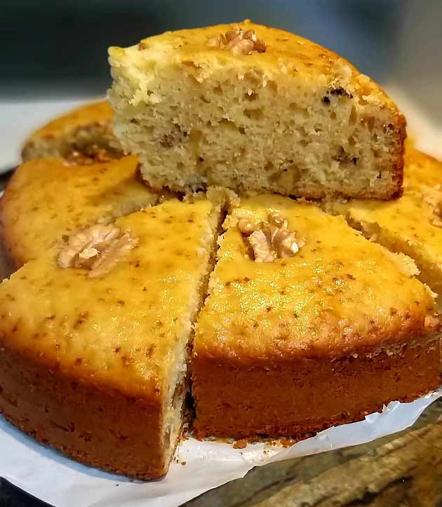 طرز تهیه کیک تخته ای گردویی