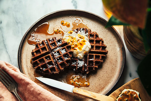 طرز تهیه وافل شکلاتی