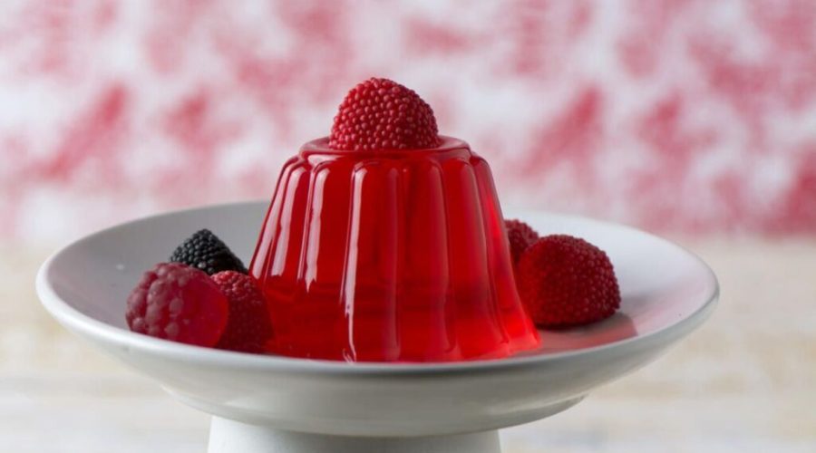 طرز تهیه ژله ساده در قالب