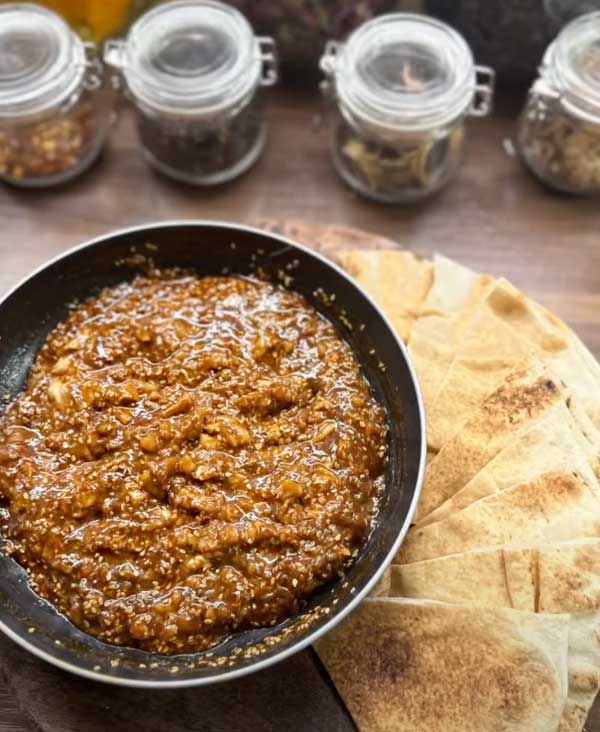 طرز تهیه دوشاب یومورتا