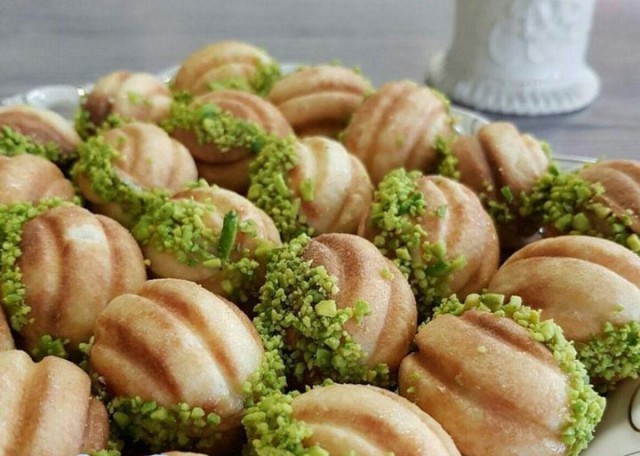 طرز تهیه شیرینی باقلوا روسی