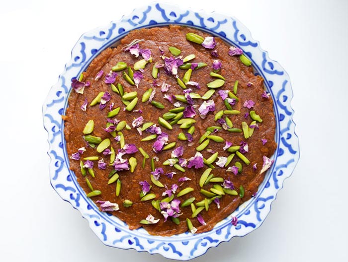 طرز تهیه حلوا نارگیل