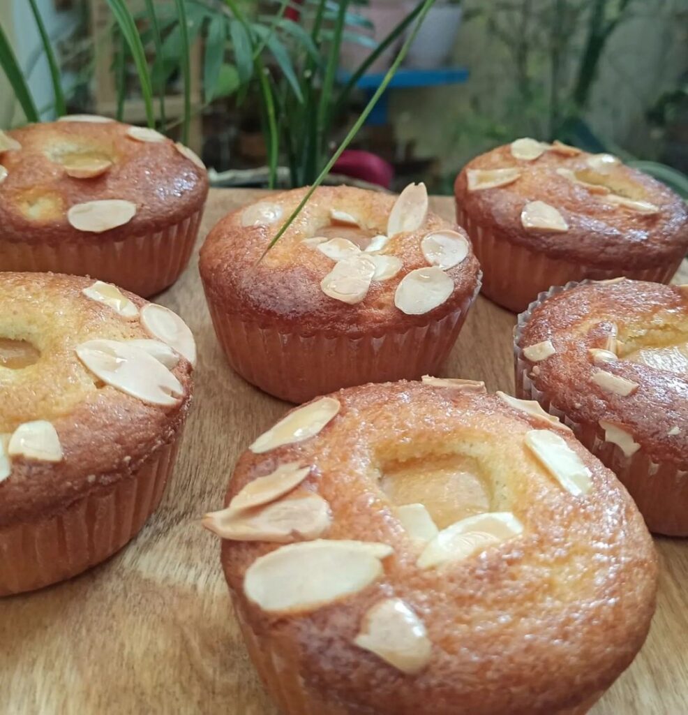 طرز تهیه کاپ کیک زردآلو